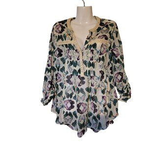 NWT Butterfly Print Sheer Boho Blouse‎ Lace Trim/Button Flowy Lightweight Sz SP